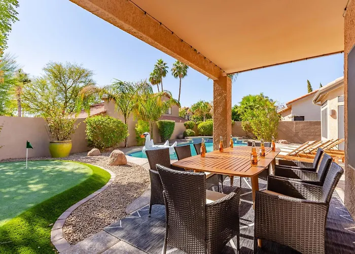 Scottsdale Oasis-Saltwater Pool & Putting Green